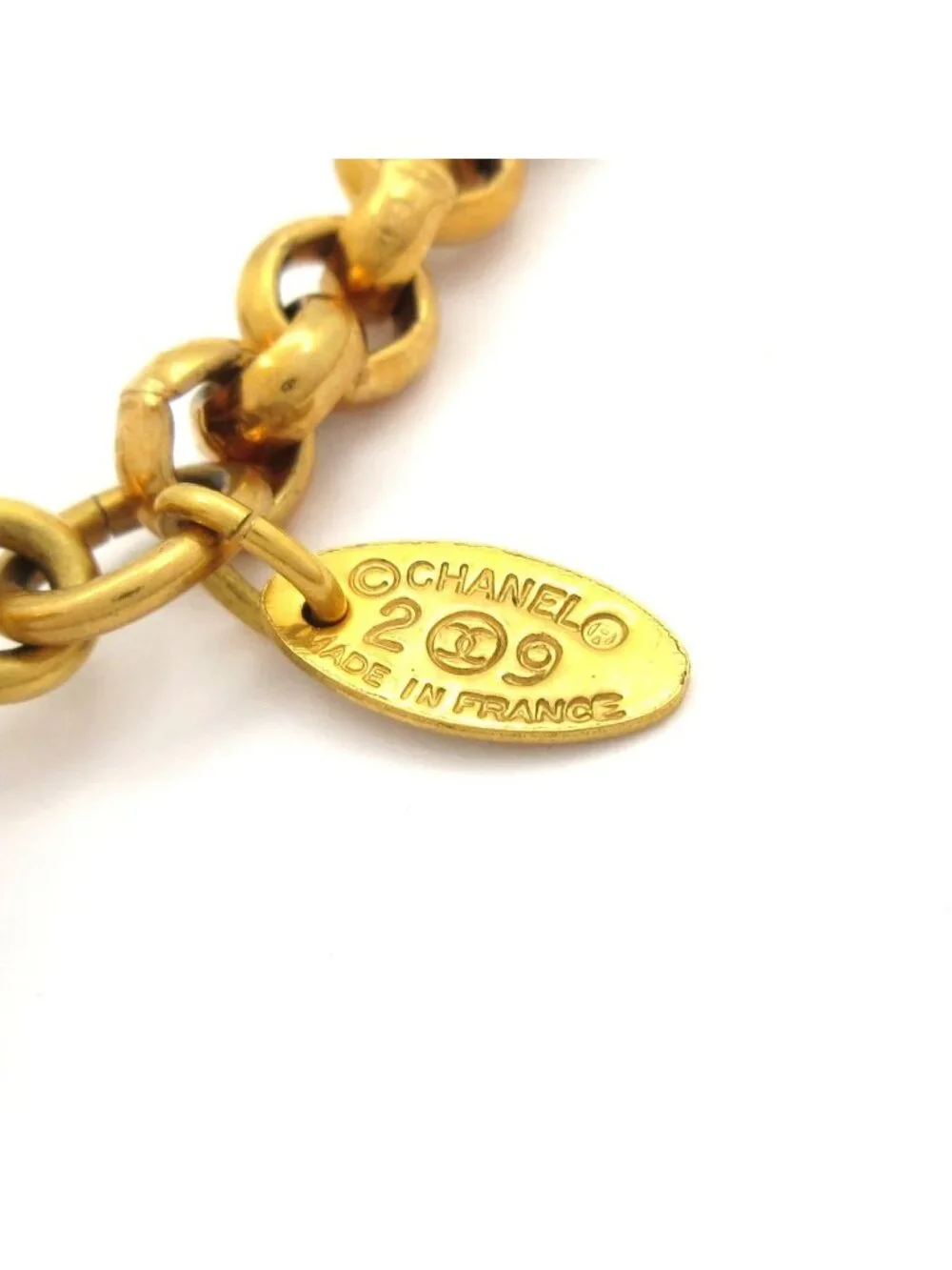 Chanel Necklace CC Logo Gold Clear Loupe